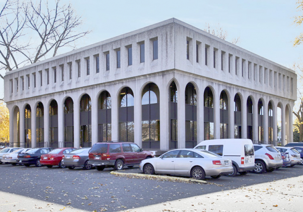 50 Founders Plaza, East Hartford, CT: office building for sale, photo 1 of 4